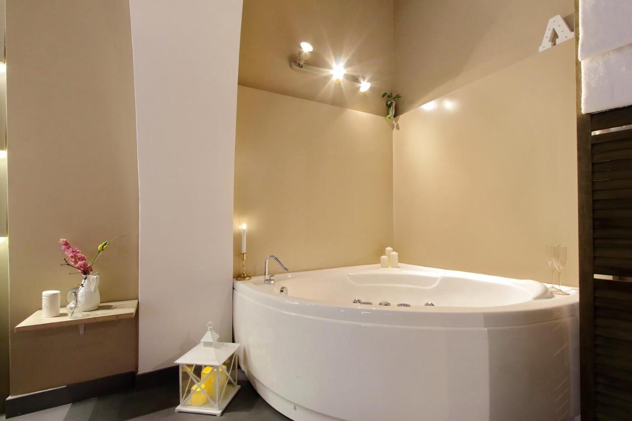 Trastevere Suites & Spa Rom Exteriör bild