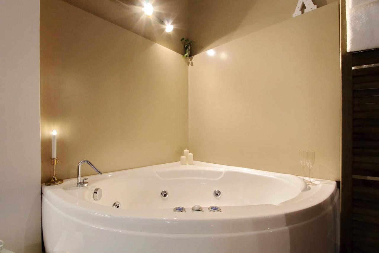 Trastevere Suites & Spa Rom Exteriör bild