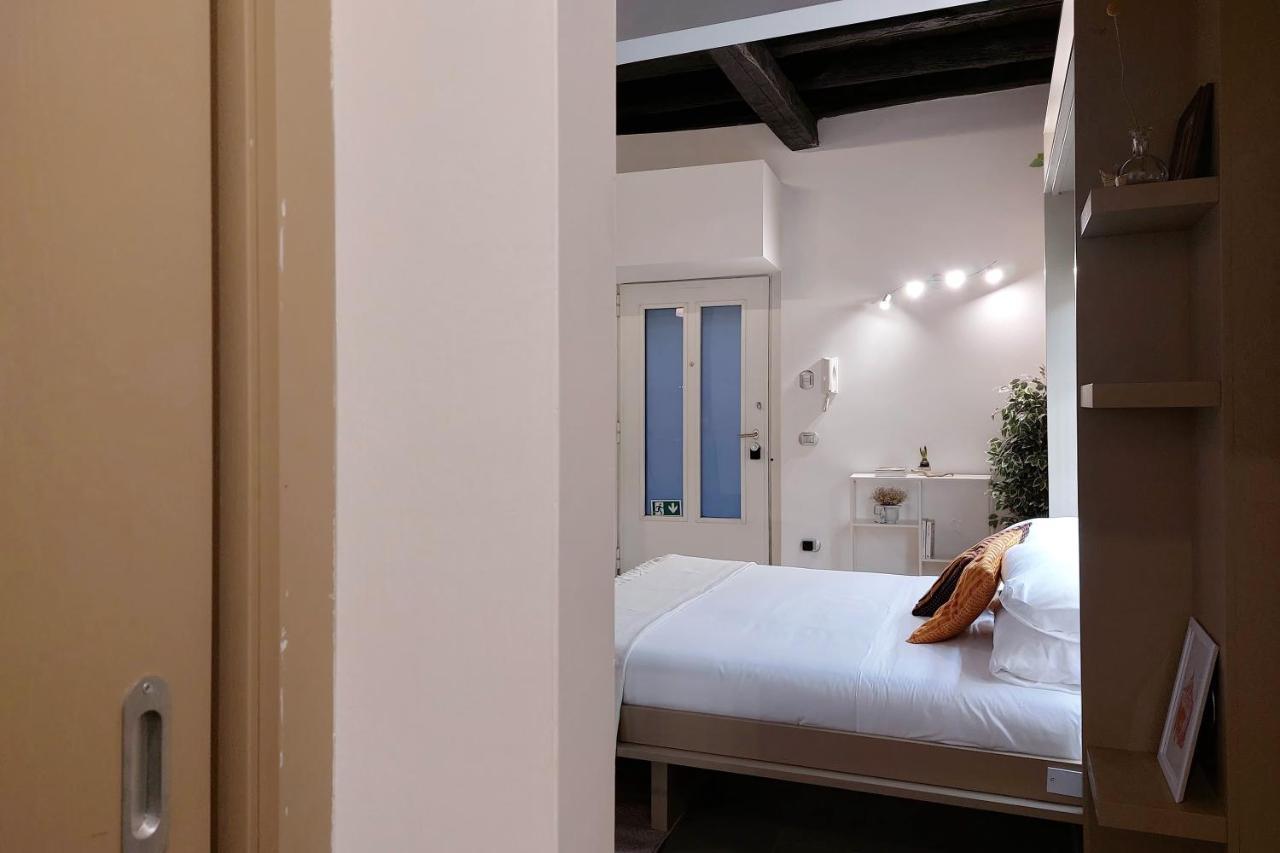 Trastevere Suites & Spa Rom Exteriör bild